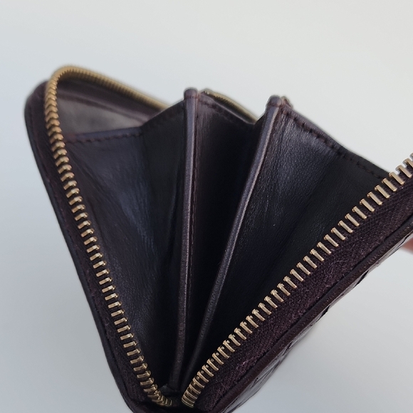 Bottega Veneta Round Long Wallet Intrecciato Dark Brown Leather Zippy Wallet! - Picture 13 of 16